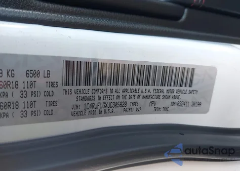 2018 Jeep Grand Cherokee Trailhawk 4X4 z USA, uszkodzony, nr VIN 1C4RJFLGXJC305828